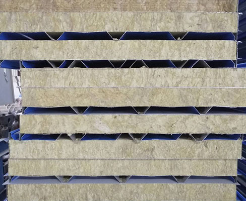 彩鋼夾芯板在工業(yè)方面的作用是什么？